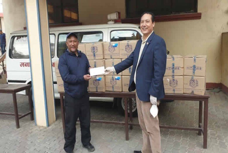 Manang Samaj Providing Health Equipment to Resident of Nisyang